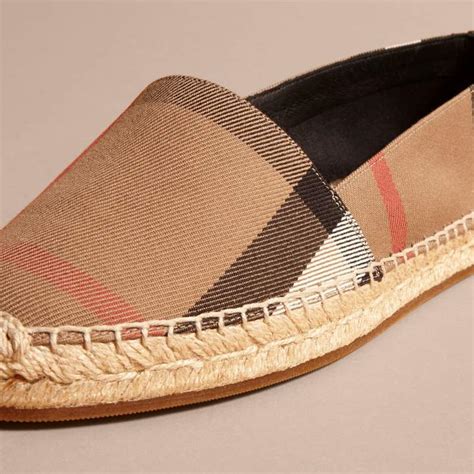 espadrillas burberry femme|burberry slippers women's.